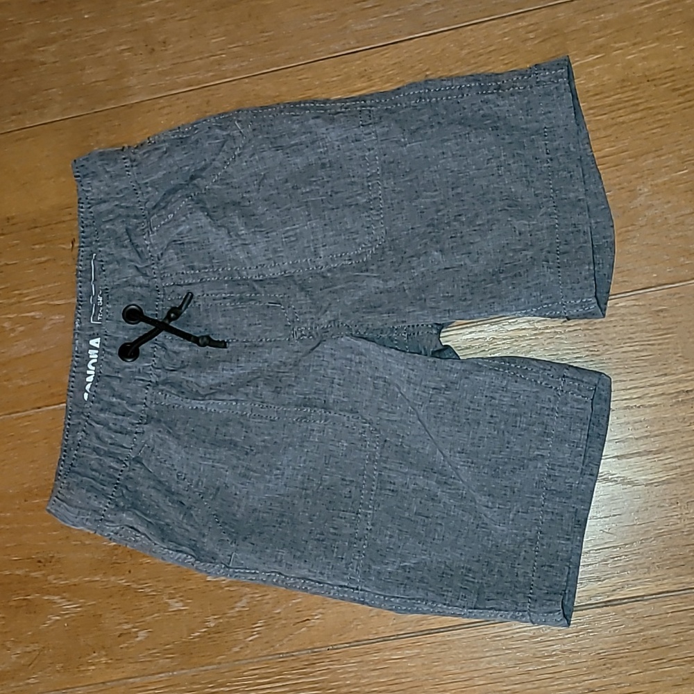 Sonoma Tech shorts